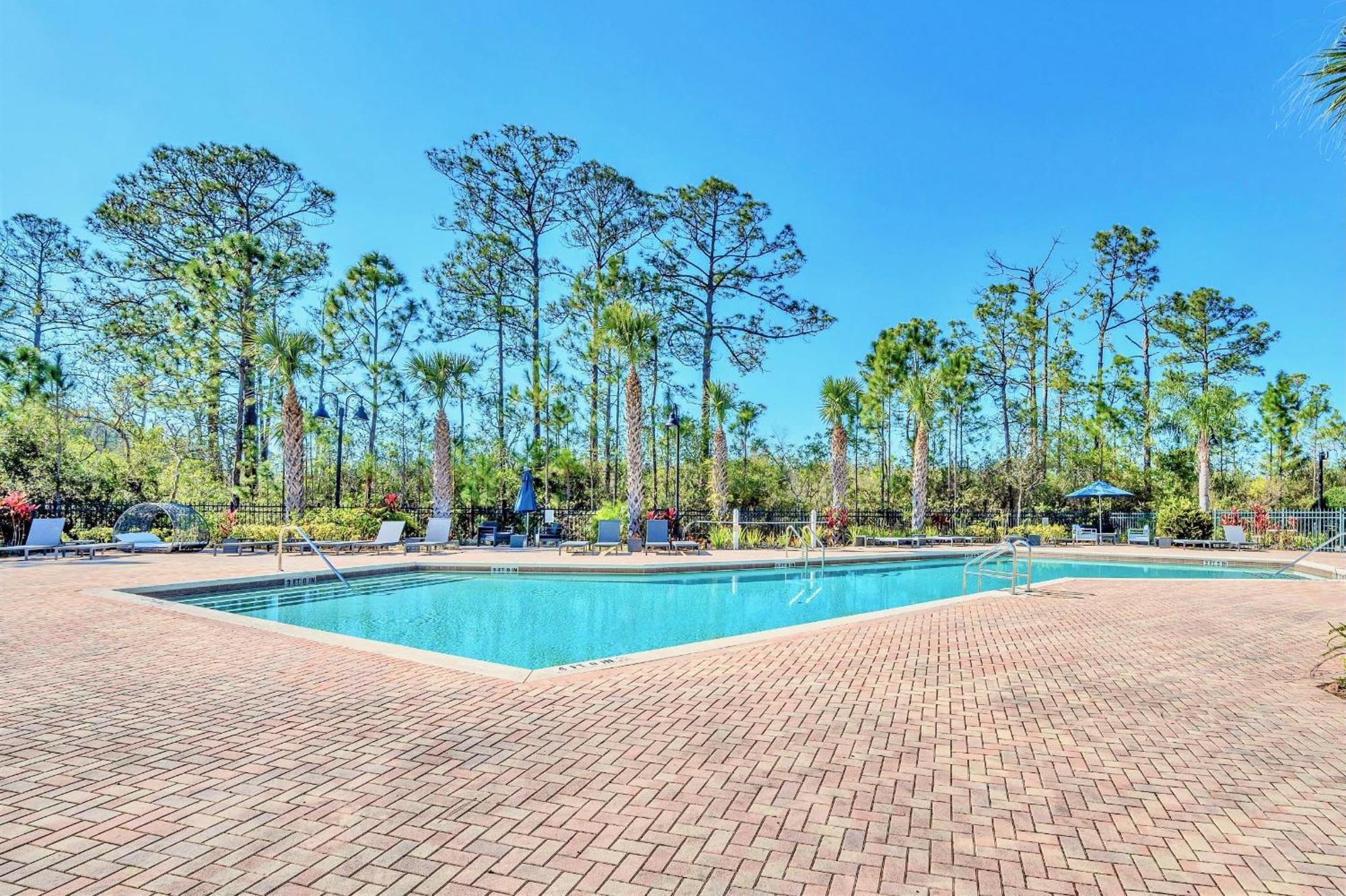 2br - Pool Hot Tub & Games - Near Hébergement de vacances